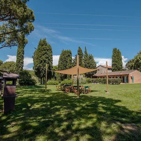 Razza Del Casalone Country house *