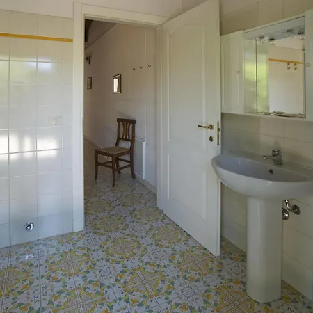 Razza Del Casalone Country house *